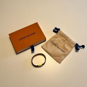 Nano monogram Louis Vuitton bracelet